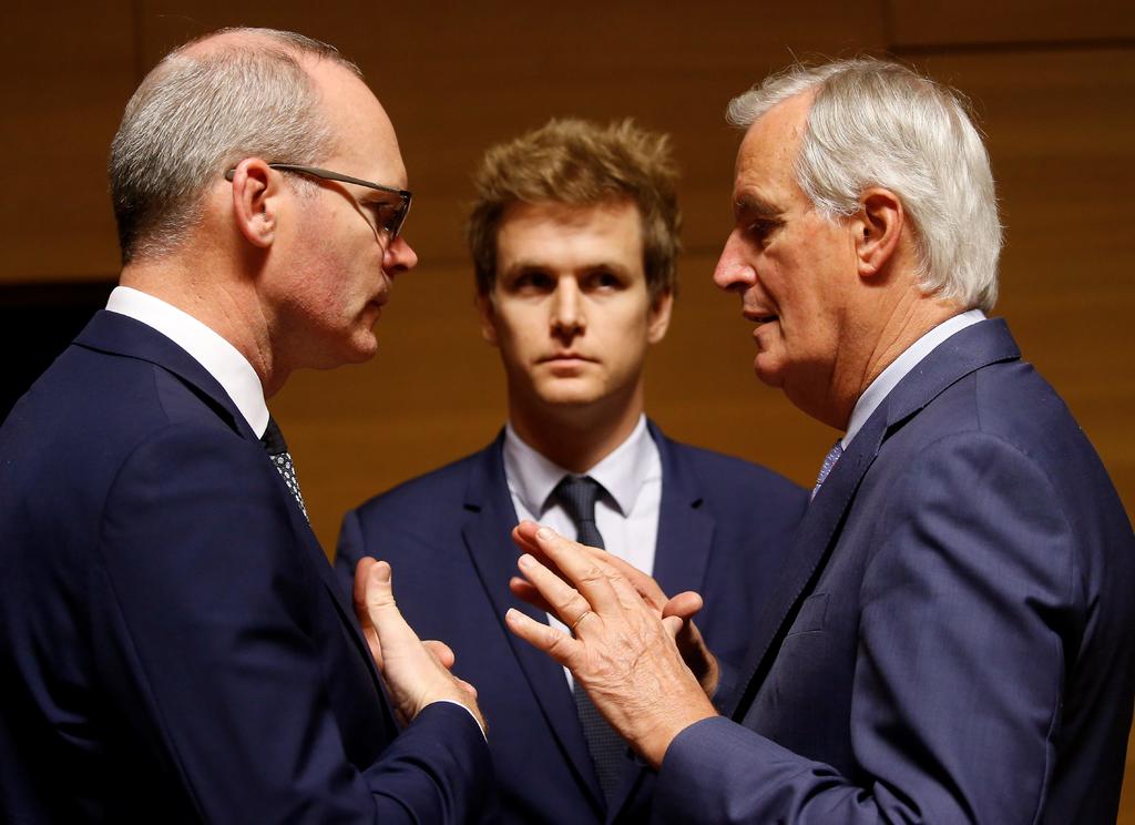 Reino Unido y UE apuran negociaciones para llevar un acuerdo a cumbre en Bruselas