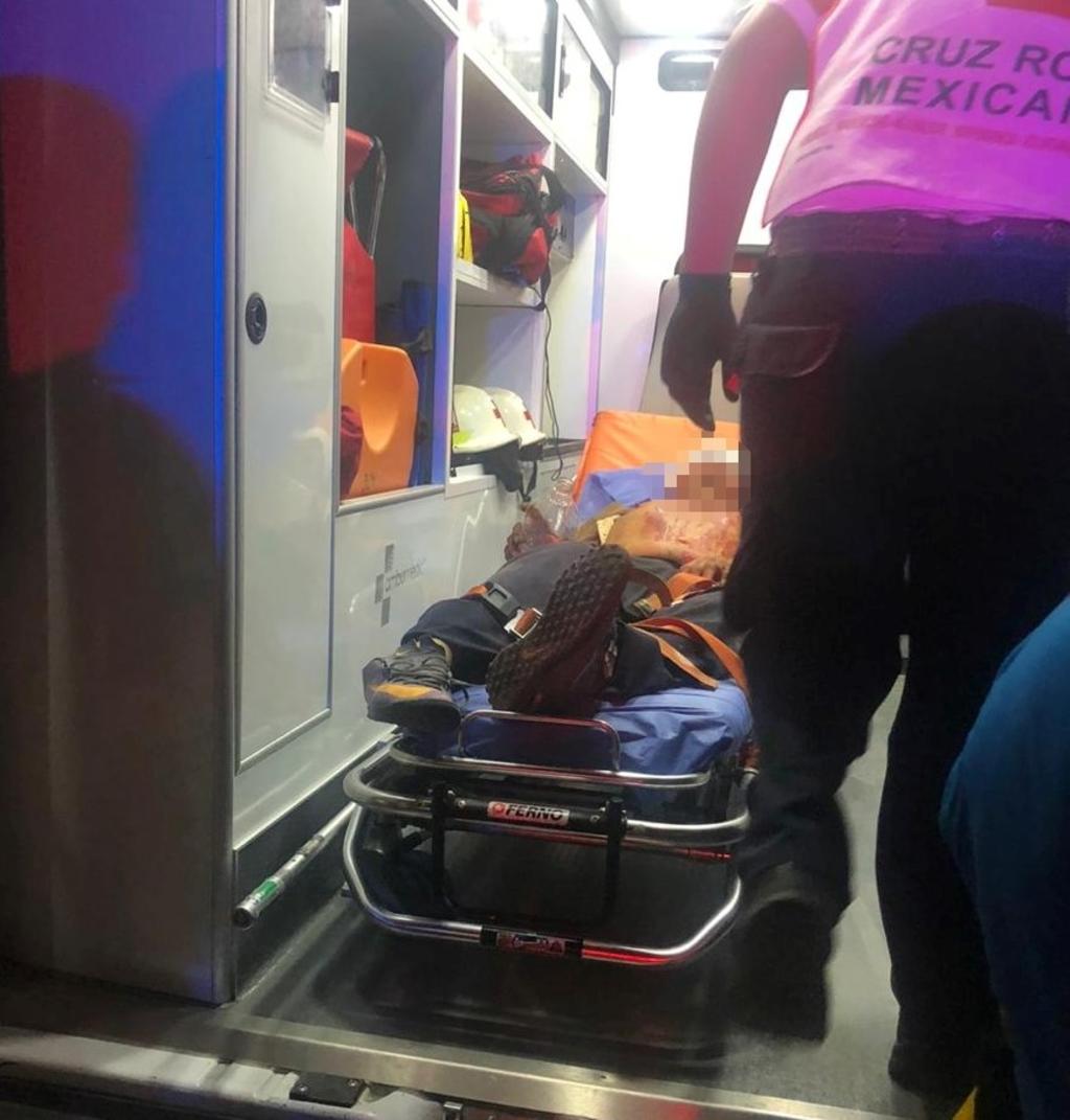Rescatan a septuagenario de morir quemado en Torreón; lo ataron a una cama