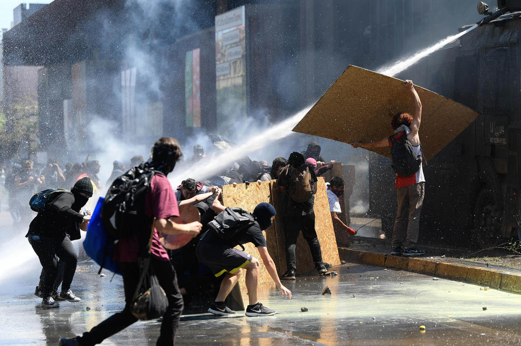 Gobierno de Chile confirma 15 muertes desde inicio del estallido social