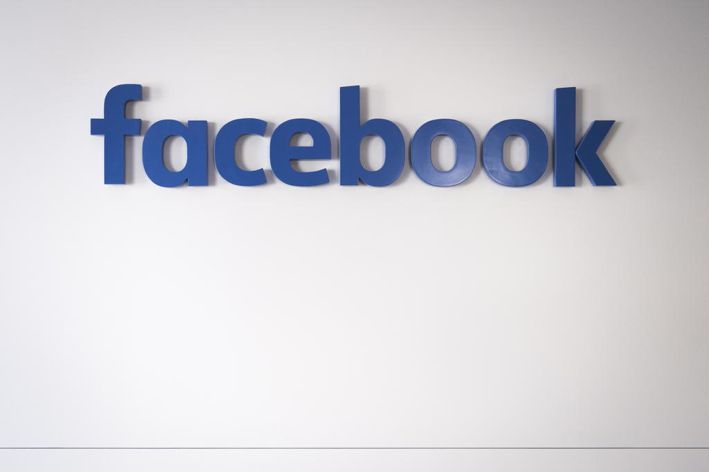 Suman 47 fiscales que investigan a Facebook en EUA