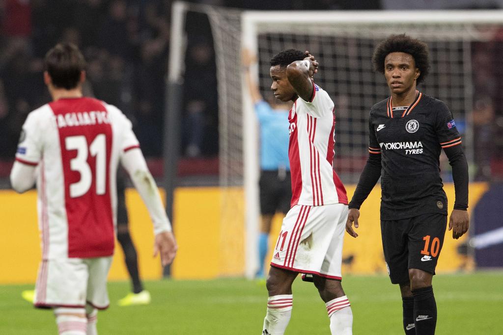 Ajax pierde ante el Chelsea en duelo de fase de grupos de Champions