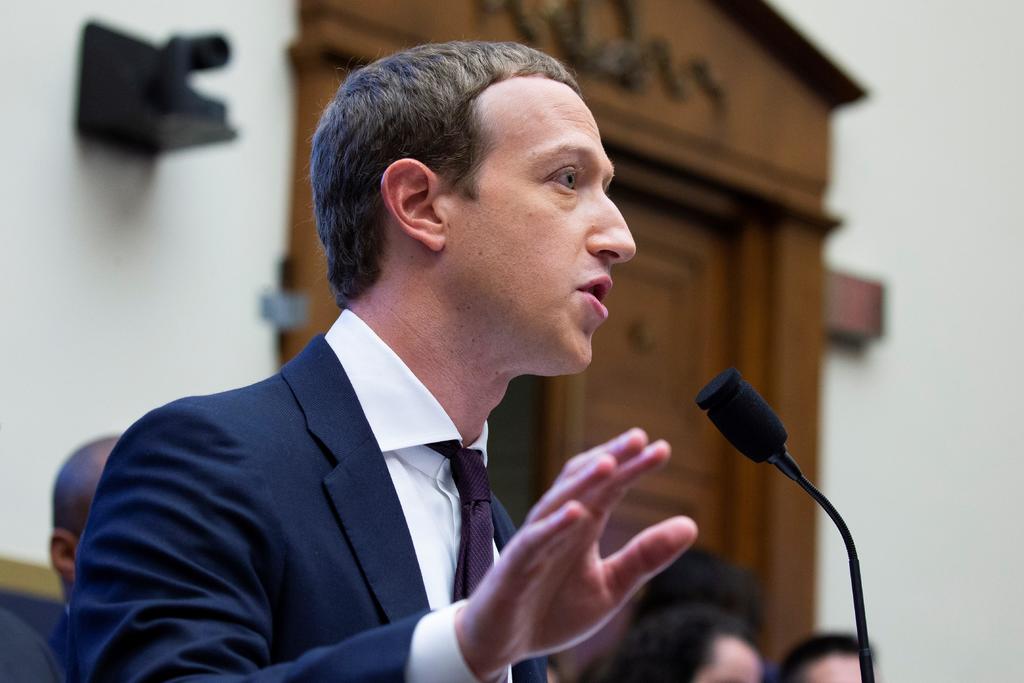 Apela Facebook a patriotismo por criptomoneda y admite errores ante Congreso