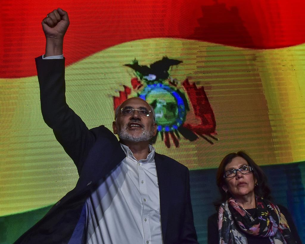 Candidato presidencial pide al mundo evitar dictadura en Bolivia