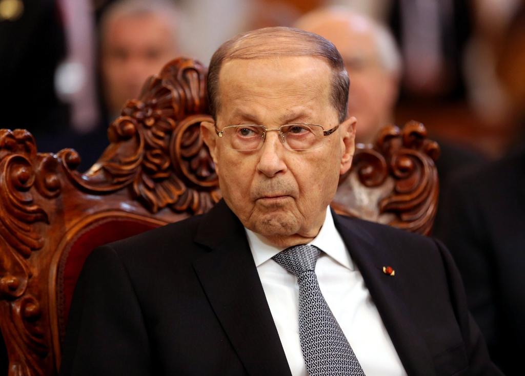Presidente del Líbano le pide al primer ministro que siga en el cargo