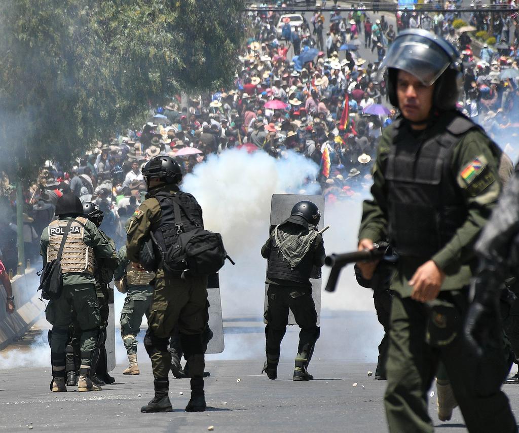 Enfrentamientos en Bolivia dejan dos muertos tras polémicas elecciones
