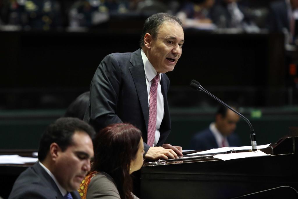 Durazo pide al PAN que deje trabajar al gobierno federal