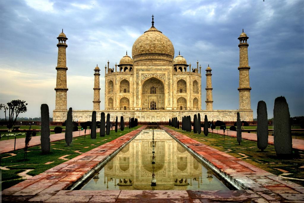 Del Taj Mahal a Shakespeare, las tumbas más curiosas de la historia