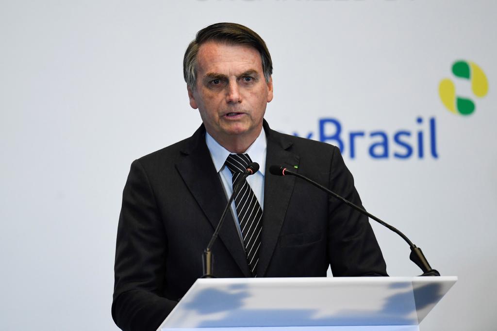 Entrega Bolsonaro nuevo paquete de reformas para acelerar la economía de Brasil