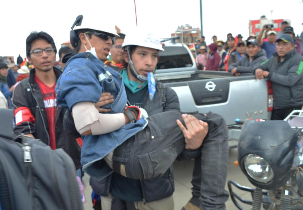Disparos a caravana contra Evo Morales dejan al menos 3 heridos