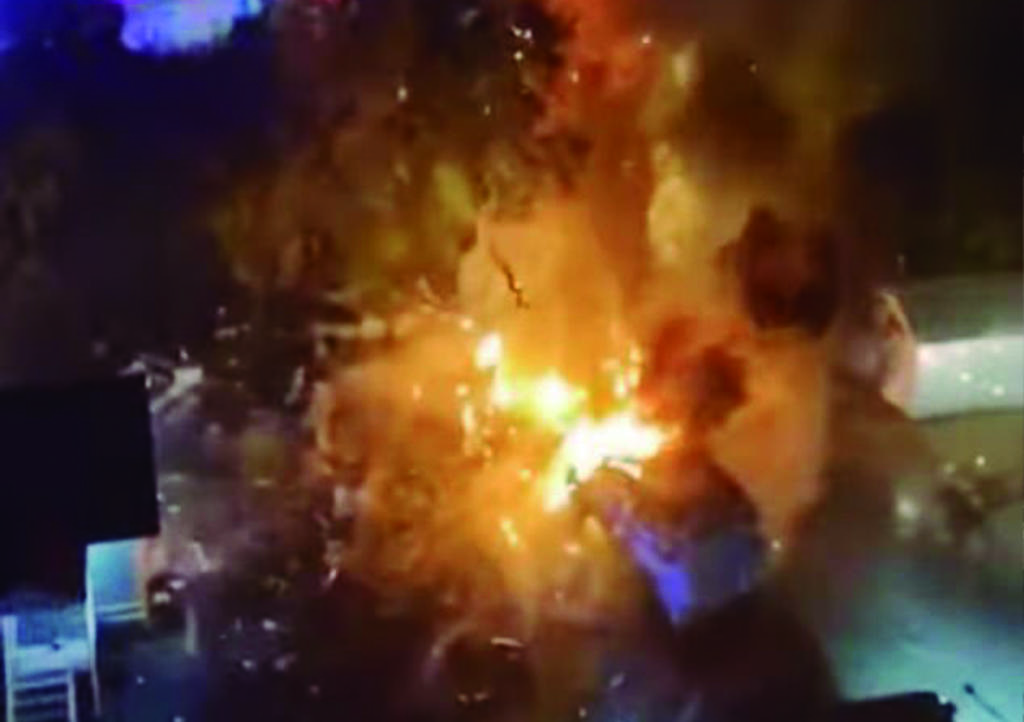 Video: Captan momento en el que food truck explota