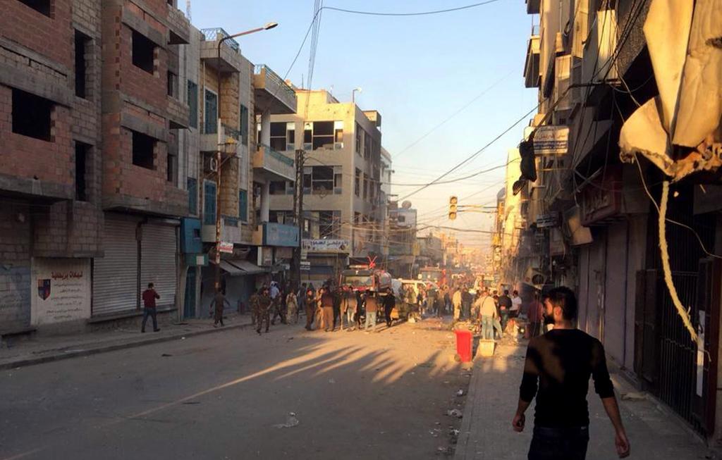 Suman al menos 17 muertos por atentado con coche bomba en Siria