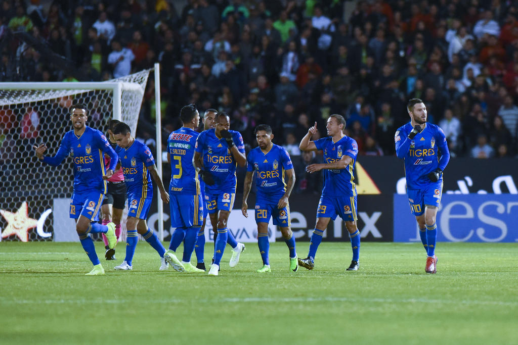 Tigres llega a la CDMX para los cuartos de final de ida ante América