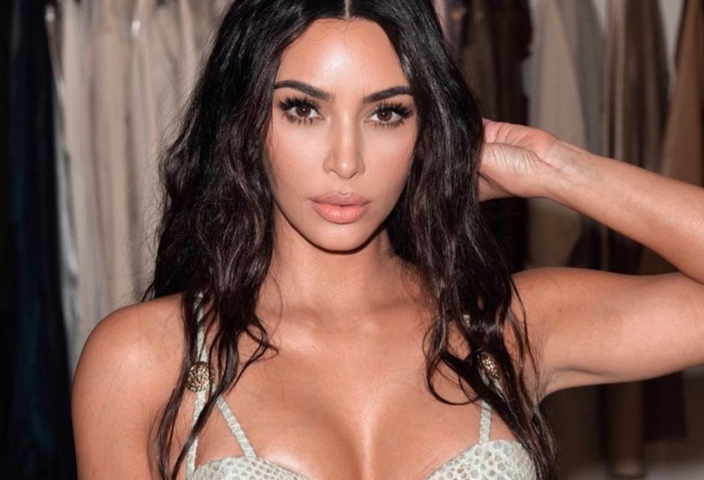 Kim Kardashian conquista en ropa interior