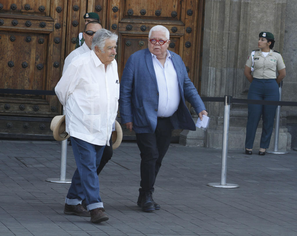 Disparate, declarar terroristas a cárteles: Mujica