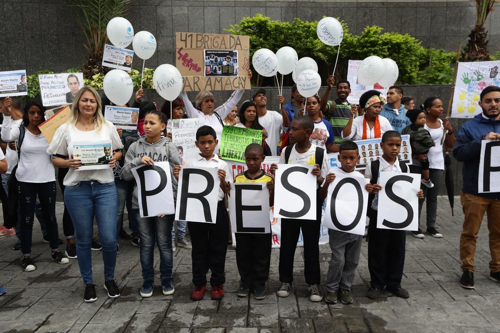 Liberará Venezuela a 60 presos políticos este diciembre