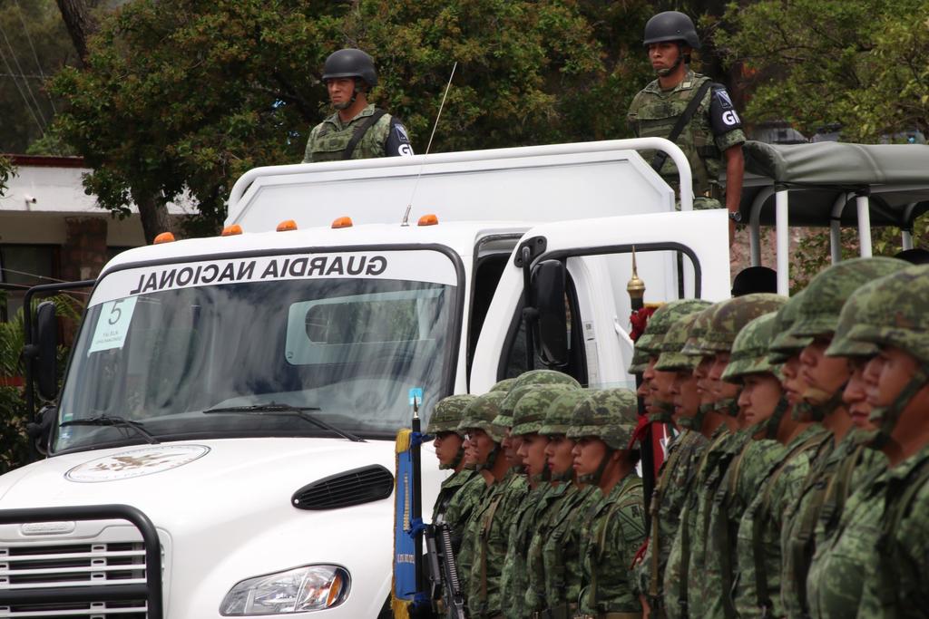 Retienen pobladores a convoy de Guardia Nacional en Guerrero