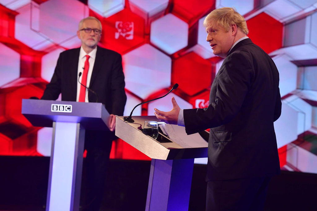 Tienen Corbyn y Johnson último debate