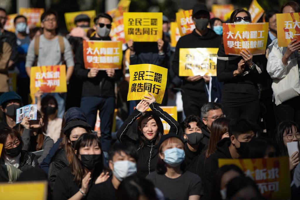 Piden en HK protestas pacíficas
