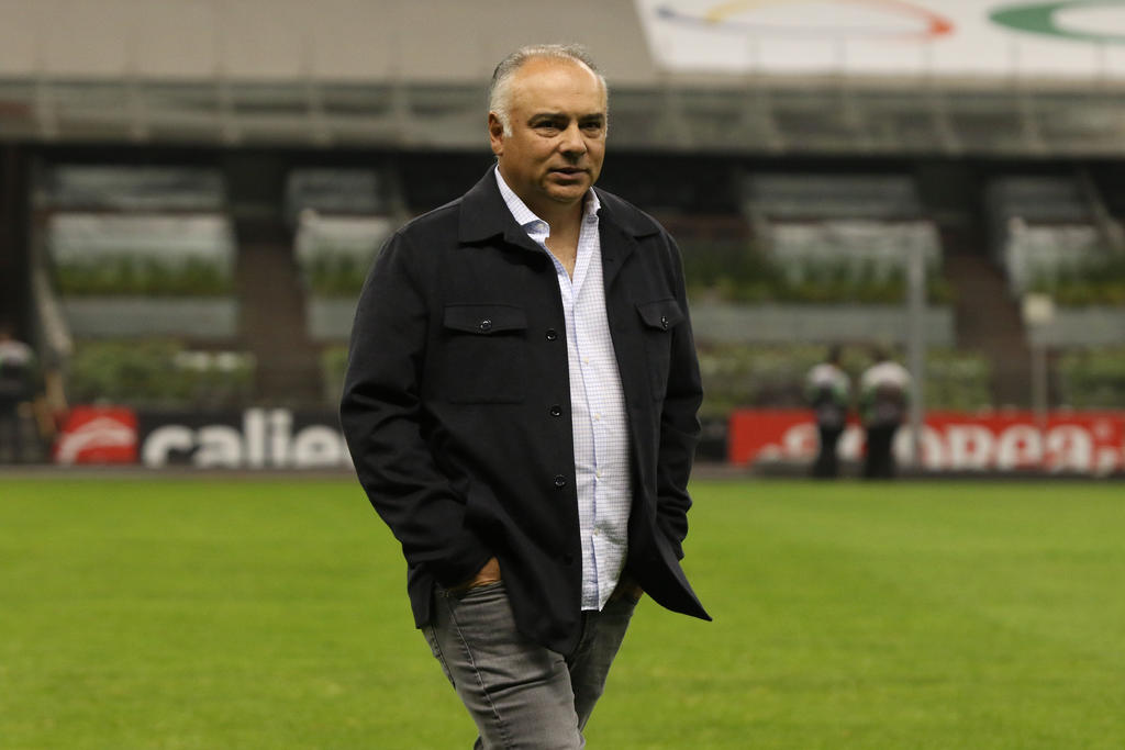 Necaxa oficializa la salida del técnico Guillermo Vázquez