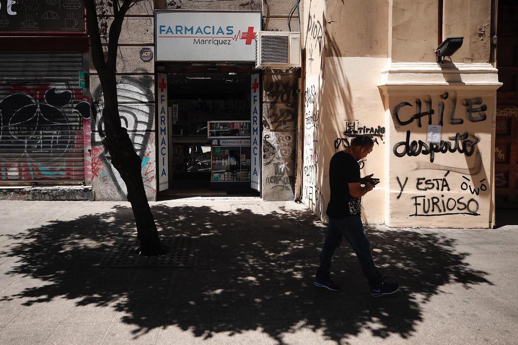 Protestan chilenos por costo de medicamentos, más caro de Latinoamérica