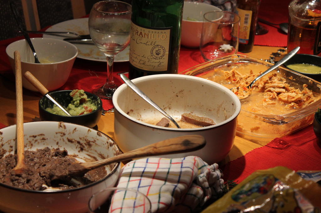 Familias mexicanas duplican calorías en época Navideña