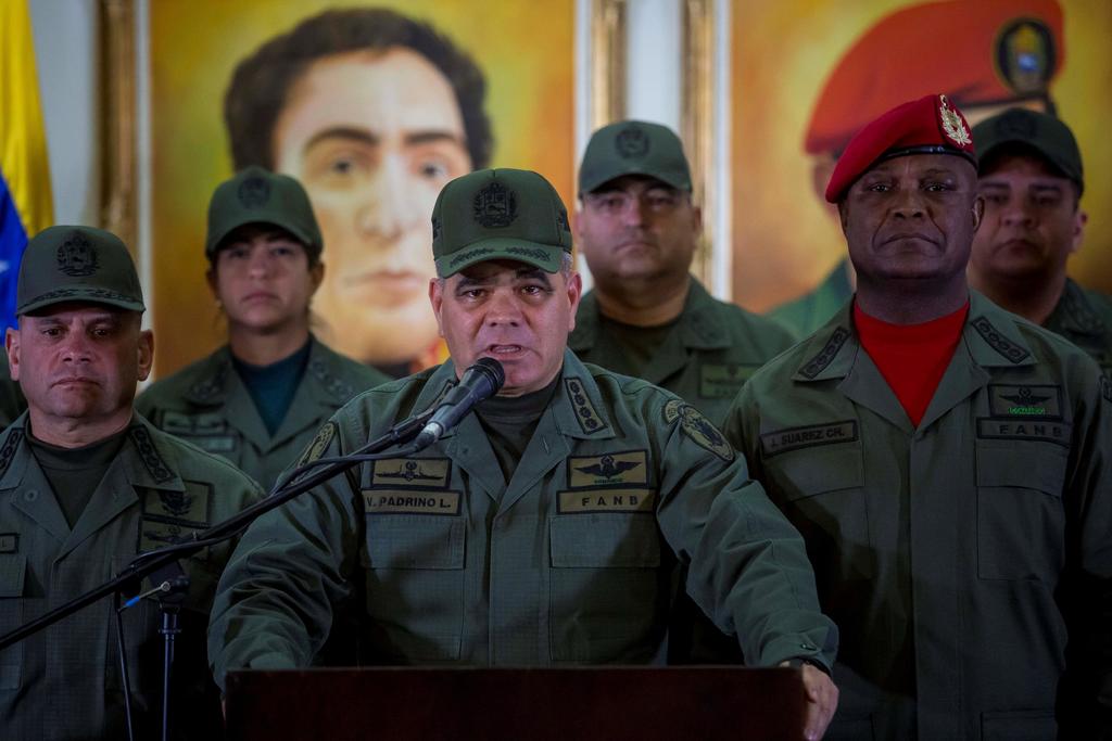 Asaltan unidad militar en Venezuela; gobierno señala a oposición