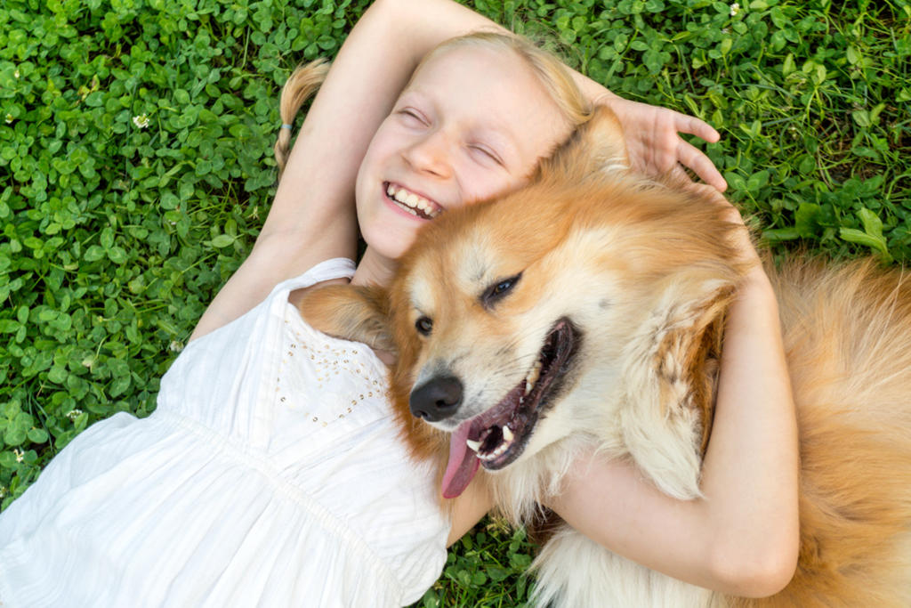 Convivencia con perros desde la niñez podría reducir el riesgo de esquizofrenia