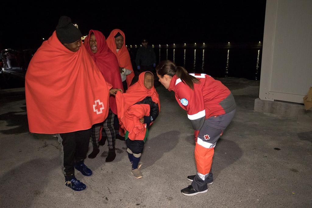 Rescatan a 86 inmigrantes en España en las últimas horas