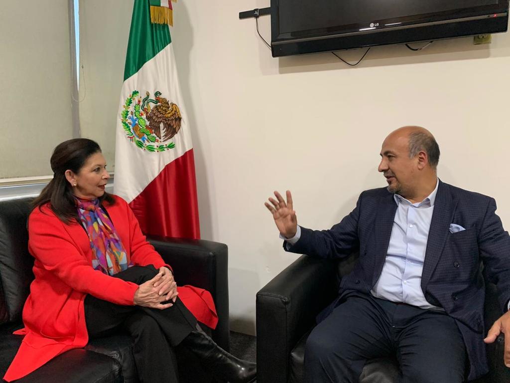Agradece exembajadora en Bolivia a Obrador por reconocer su labor