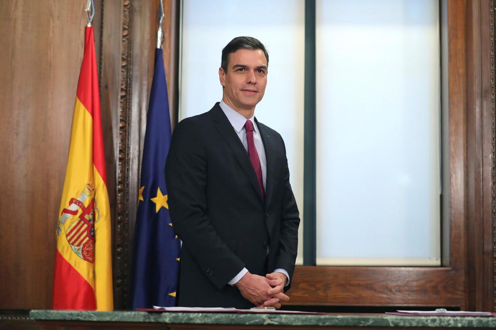Independentistas catalanes acuerdan facilitar la investidura de Pedro Sánchez
