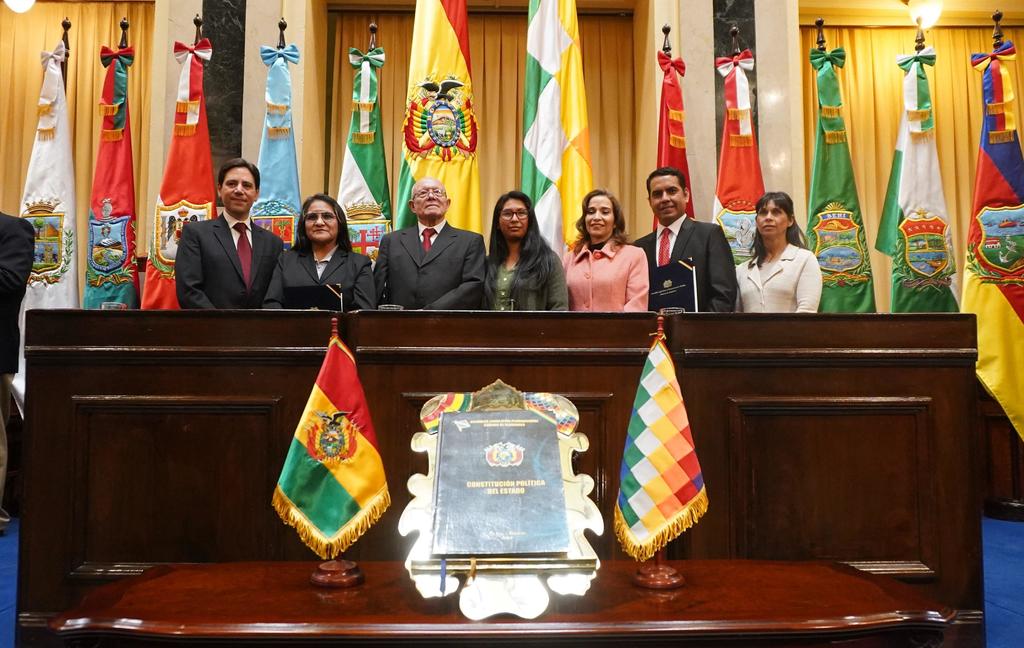 Órgano electoral de Bolivia aprueba convocatoria a elecciones