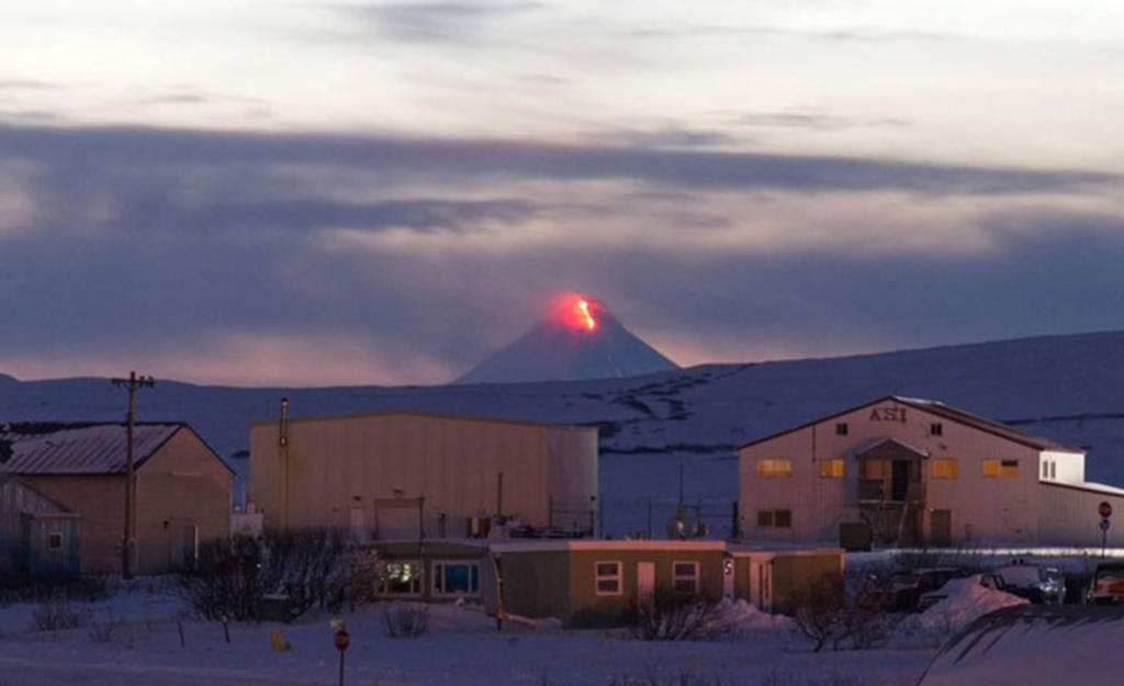 VIRAL: Comparten imágenes de la actividad del volcán Shishaldin en Alaska