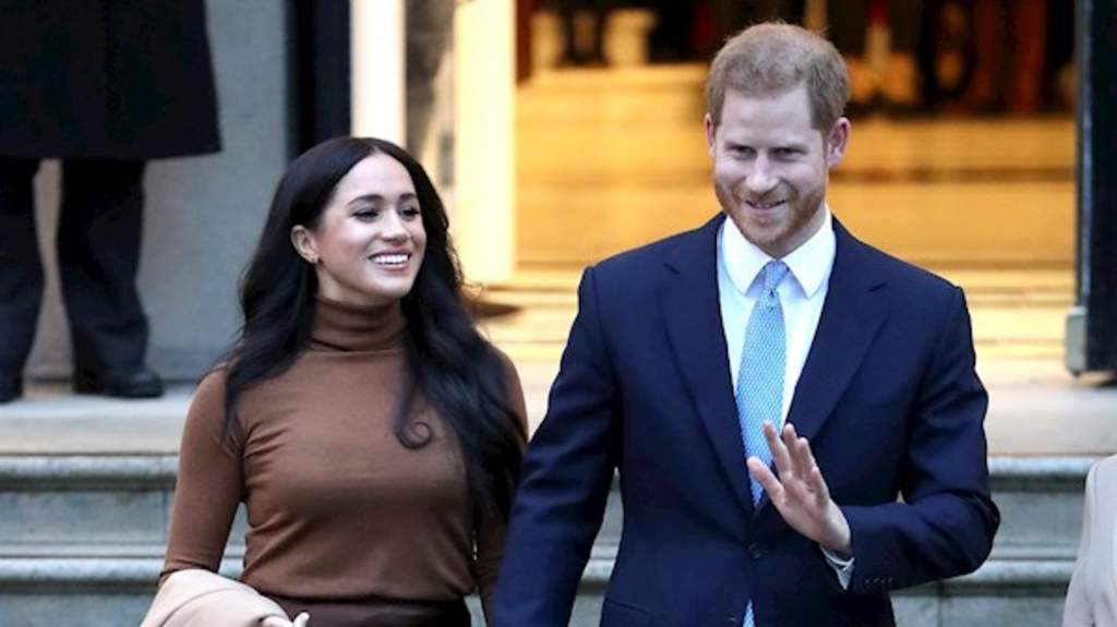 Harry y Meghan pierden sus títulos reales y fondos de la monarquía