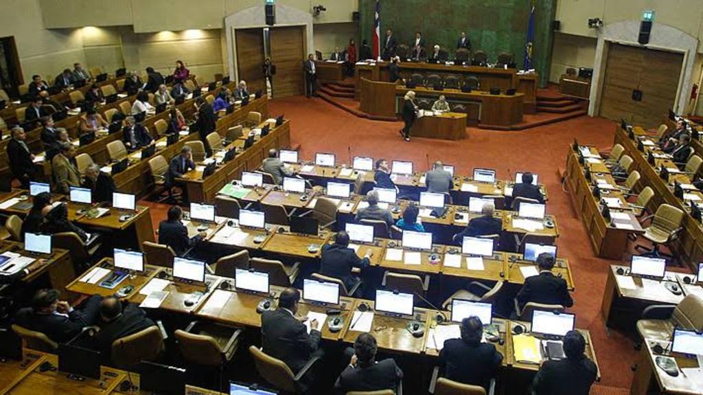 Congreso chileno, lejos de la paridad
