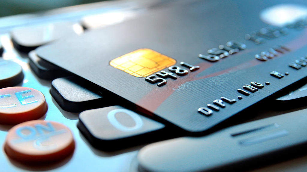 ¿Cómo cancelar una tarjeta de crédito de forma adecuada?