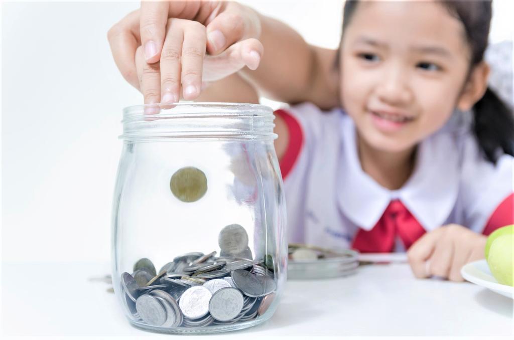 Inculcar ahorro a infantes les permitirá un futuro con finanzas sanas