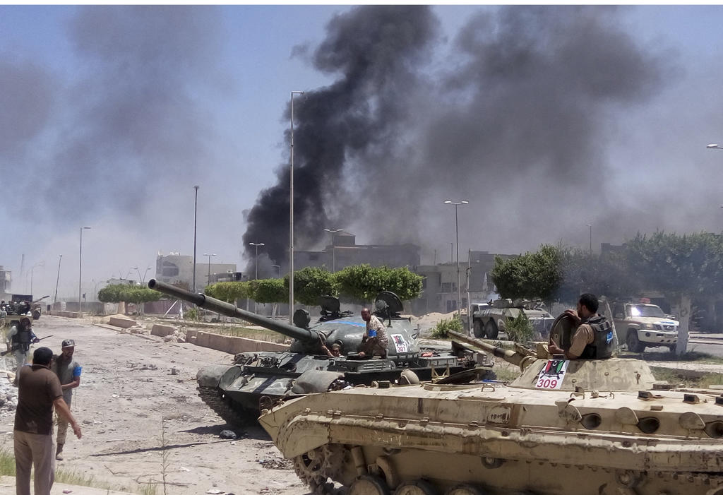 Tras cinco años, guerra civil libia ha dejado más de 8 mil muertos