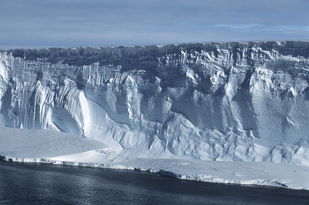Celebra Estonia el segundo centenario del descubrimiento de la Antártida