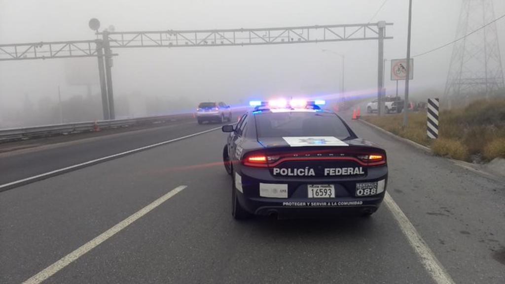 Cierran autopista Monterrey-Saltillo por accidente y niebla