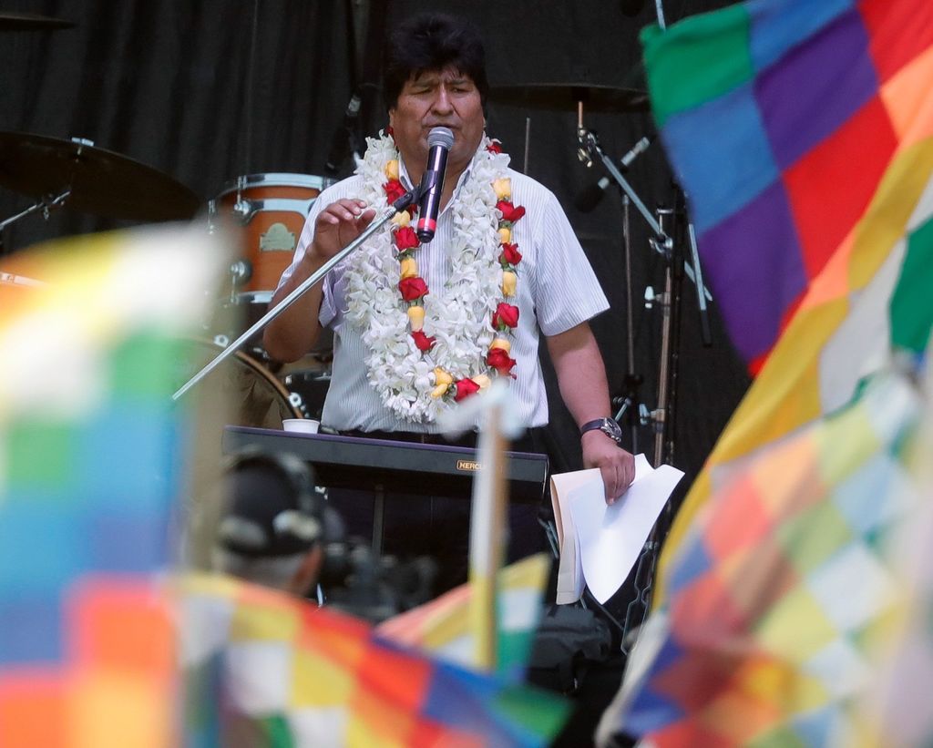 Aboga Evo Morales por el regreso del MAS