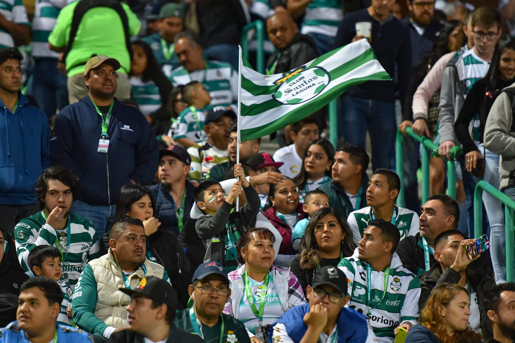 Aficionados ahora festejan en la Copa MX