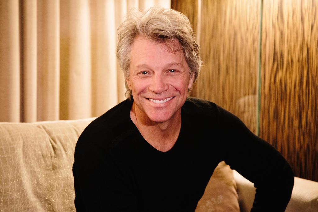 Bon Jovi abre otro comedor comunitario en EE.UU.