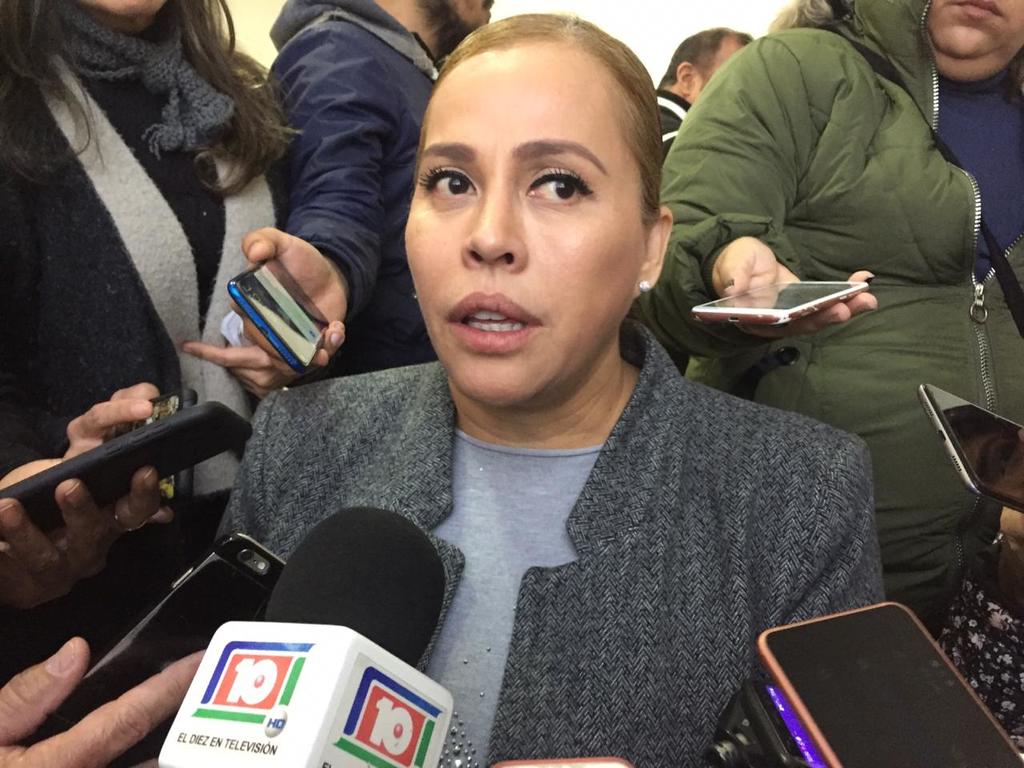 Reconoce Marina Vitela que tiene a familiares en ayuntamiento