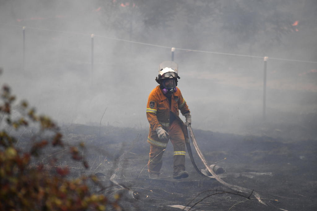 Reactiva Australia alerta de peligro por incendios forestales