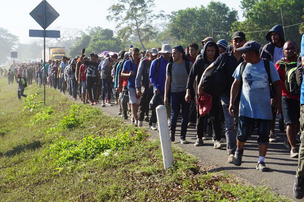 Critican que gobierno diga que 'rescató' a migrantes