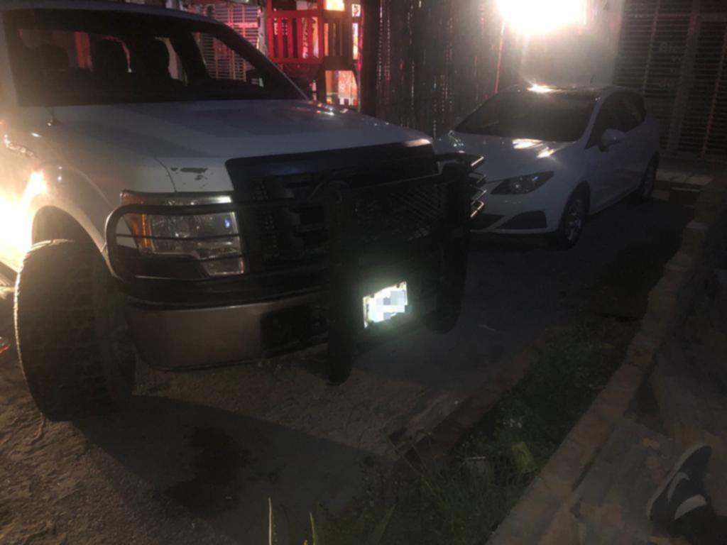 Sujeto alcoholizado atropella a peatón en estacionamiento de bar en Torreón