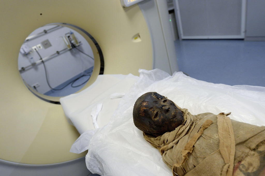 Recrean científicos el sonido de voz de una momia egipcia