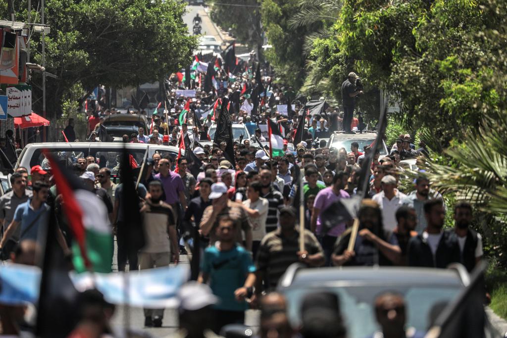 Protestan palestinos en Gaza ante la presentación del plan de Trump