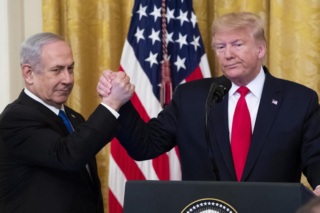 Propone Trump dar a Israel parte de Cisjordania y Jerusalén en su plan de paz