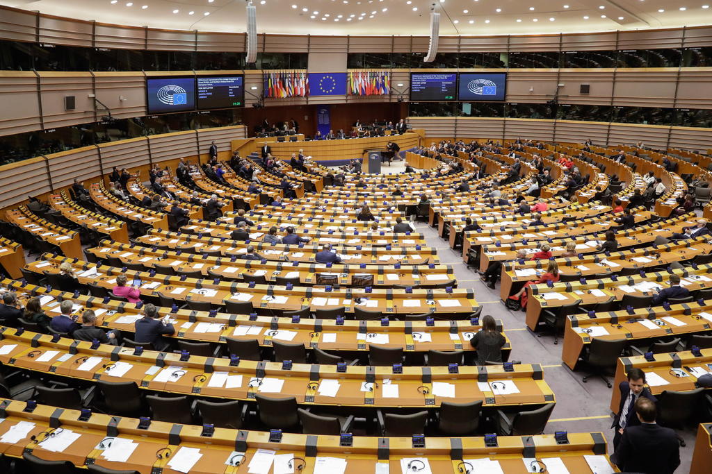 Parlamento Europeo aprueba la salida del Reino Unido